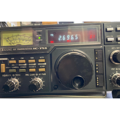 Icom ic 751 met icom voeding IC PS 15